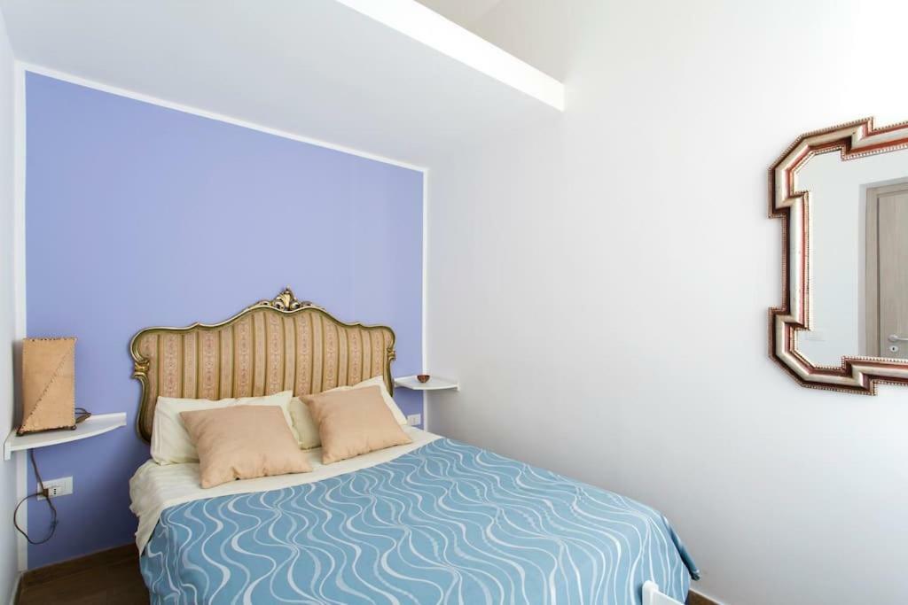 Perla Del Borgo Apartment Palermo Bagian luar foto