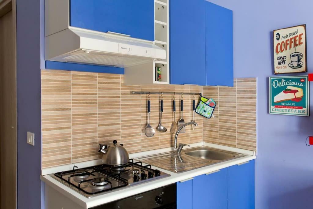 Perla Del Borgo Apartment Palermo Bagian luar foto